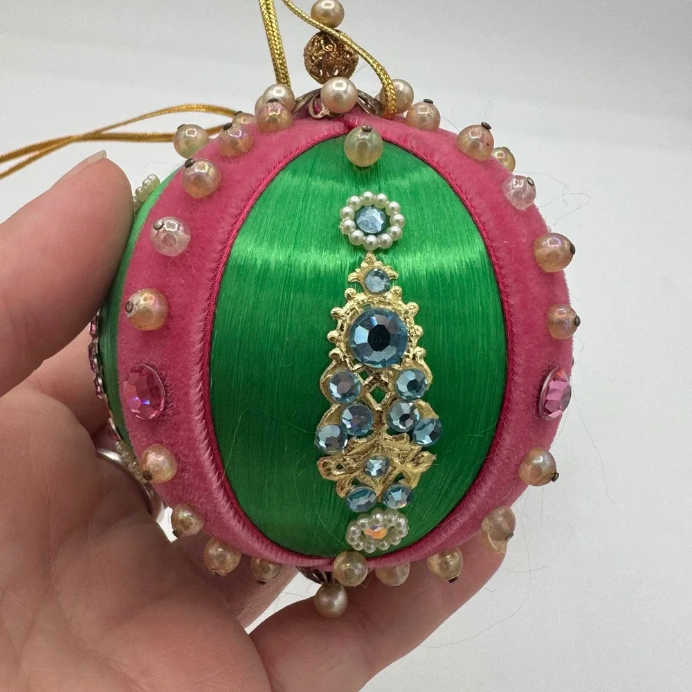 Vintage Handmade Satin Christmas Ornaments Green Pink Velvet Pearls Jewels Set 2